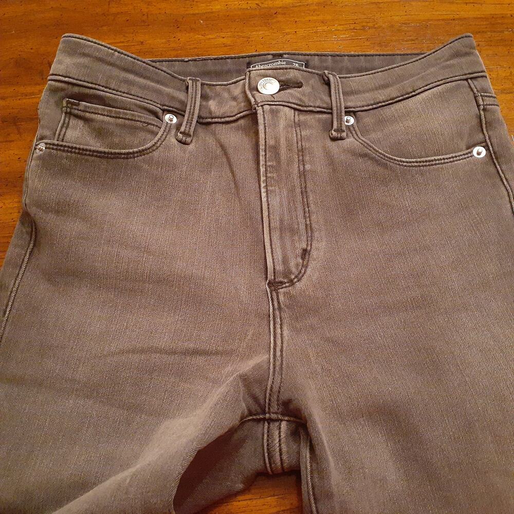 ABERCROMBIE & FITCH JEANS W26 2R SKINNY